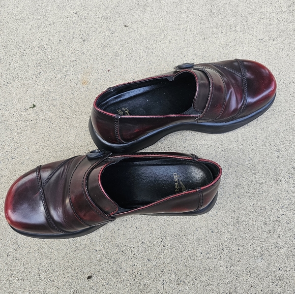 Dansko Women's Red and Black Loafers - Picture 3 of 7